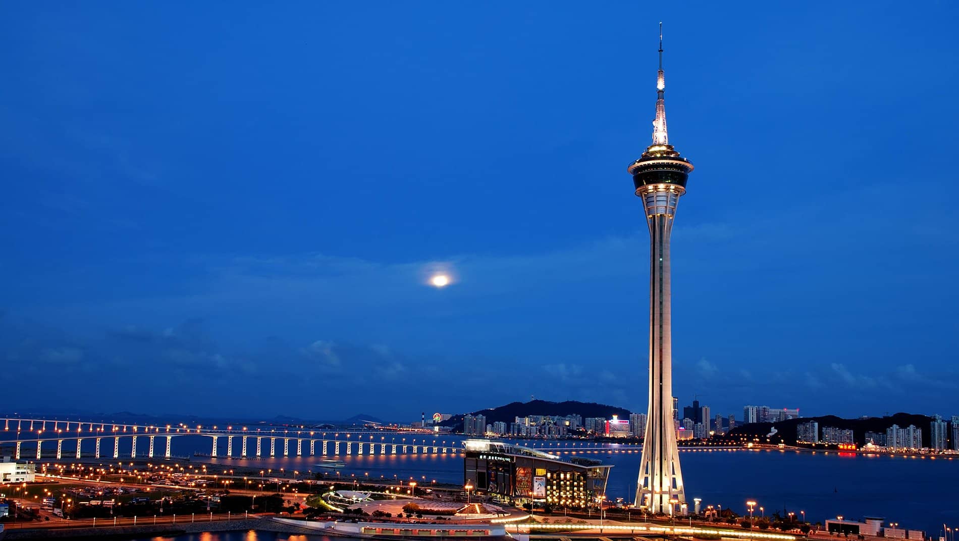 Macao Tower~The Macau Tower, Macau's tallest, is Stanley Ho's gift to the territory. Its observation deck features restaurants, theaters, shops and a sky walk. It also offers the highest commercial bungee jump in the world!
